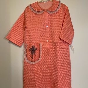 Vintage 60s quilted robe new